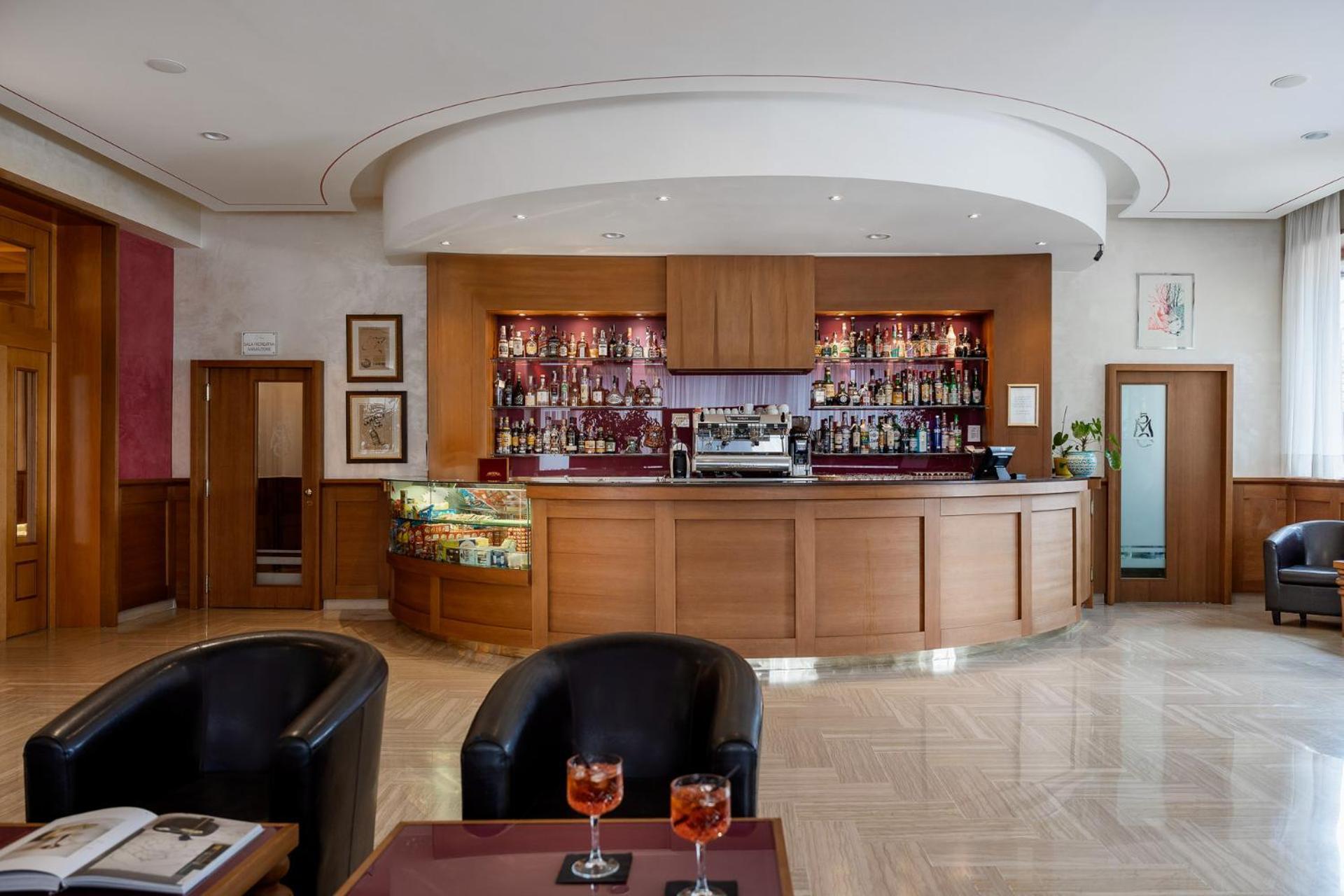 5Miglia Hotel & Spa Ривізондолі Екстер'єр фото